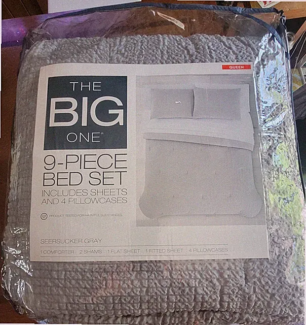 Brand New! Never Opened! Queen 9 Piece Comforter Set Includes Sheets! Gray